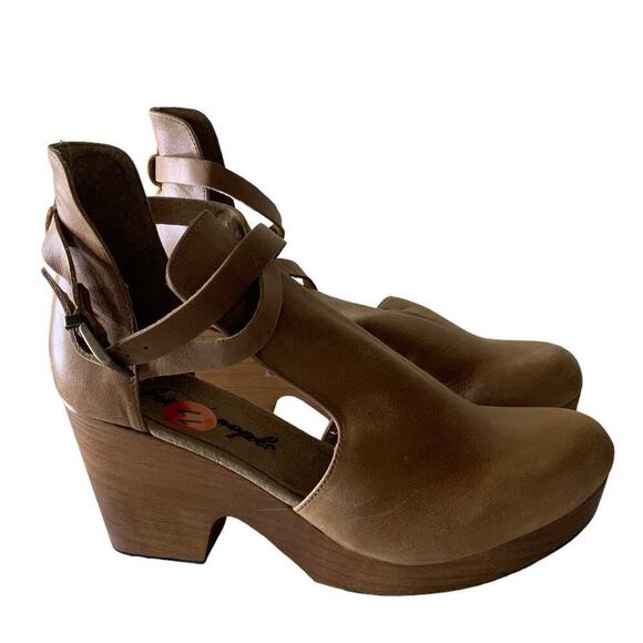 Free People Cedar Leather Buckle Platform Wood Clogs Womens Size 11 Shoes - Picture 5 of 14